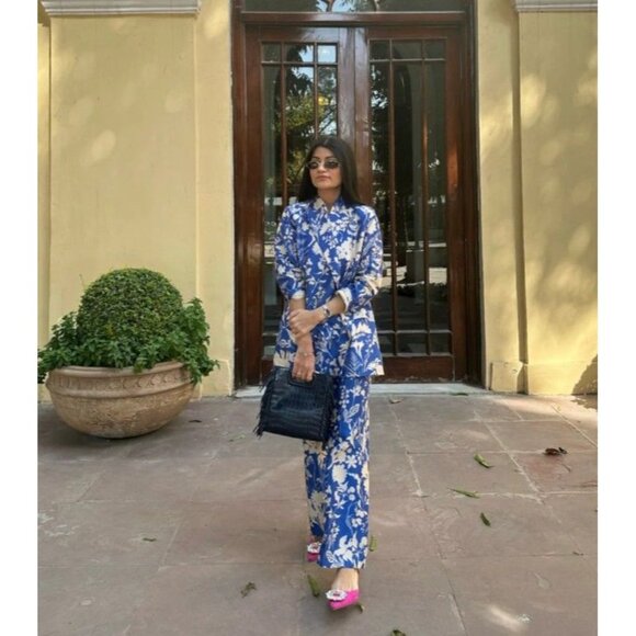 NWT Twinkle Hanspal Floral Printed Blazer Pants Set in Blue Meadow Print Size L - Picture 1 of 8